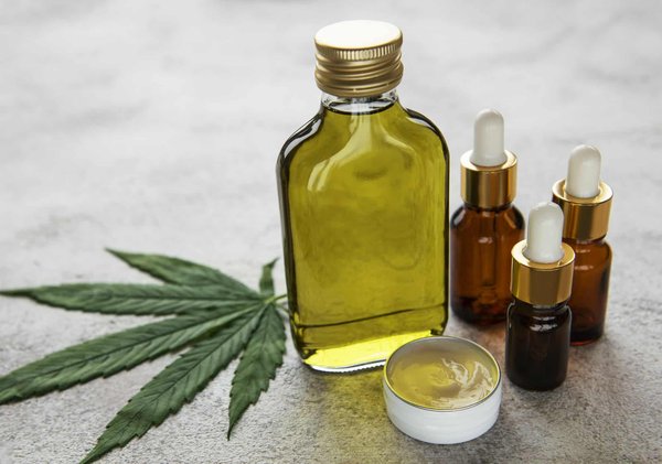 Cannabinoïdes : quelle est la différence entre le THC et le CBD ?